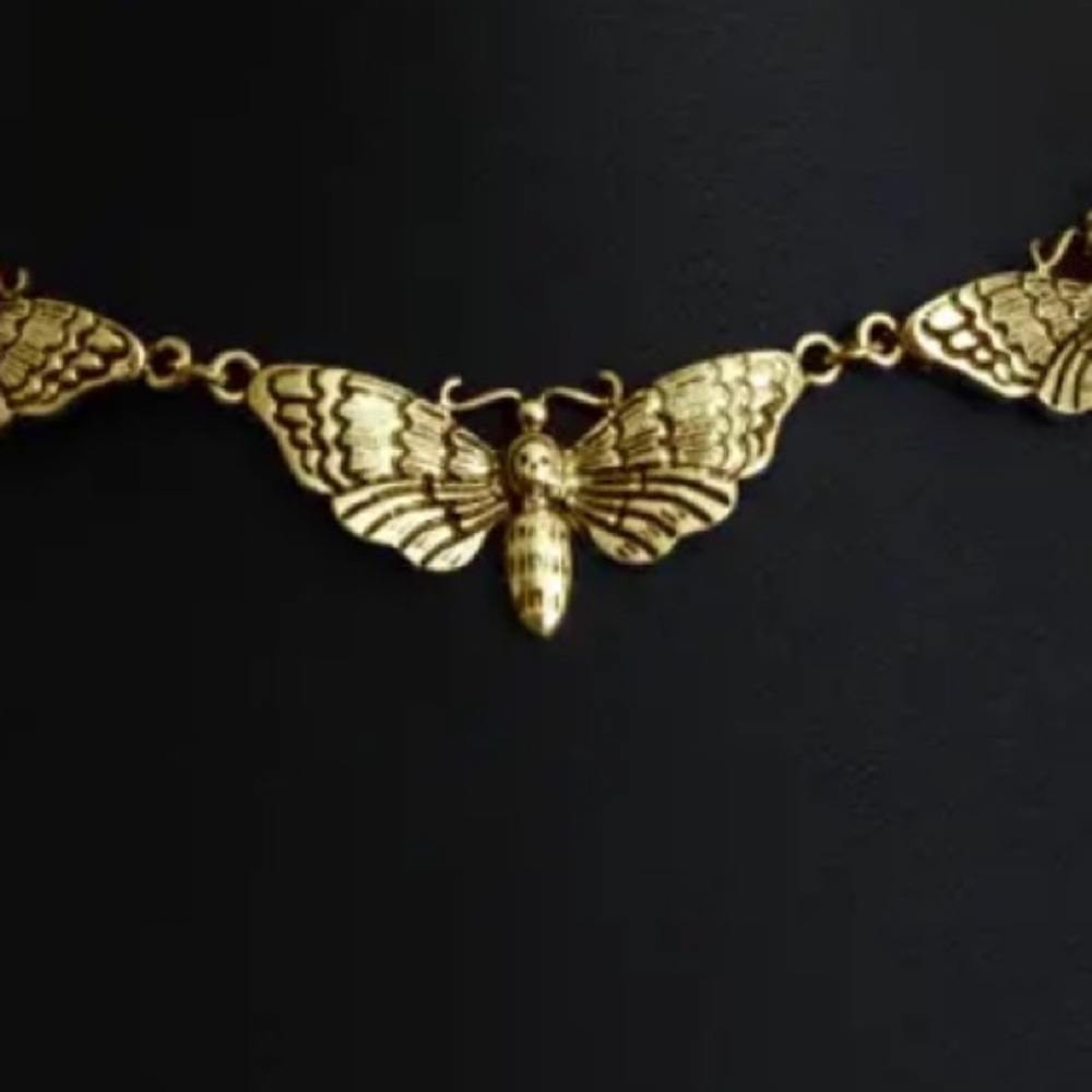NWT antique gold tone Deaths Head Moth necklace new with tags goth horror - Picture 2 of 2